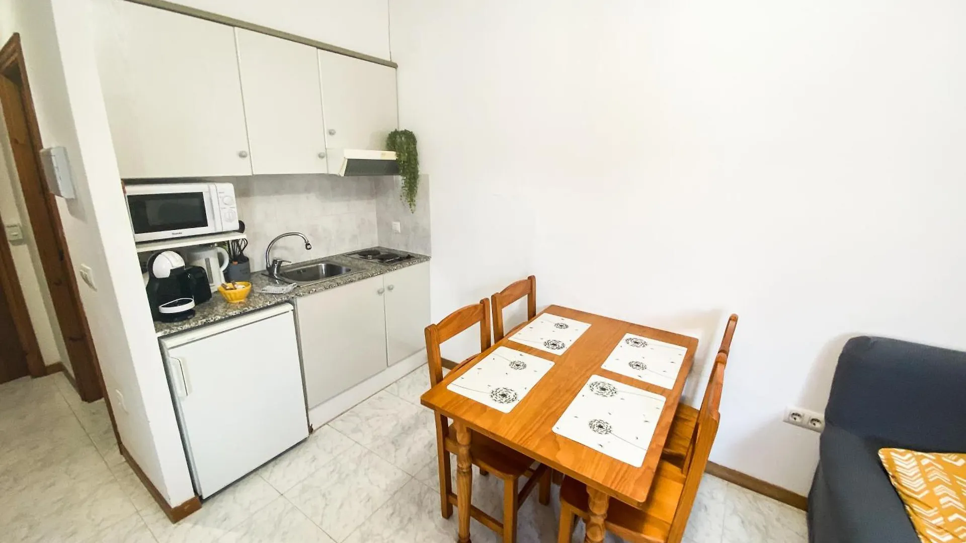 El Penell Apartament Llevant Vilamaniscle